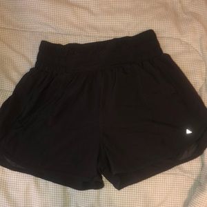 Balance Athletica Breeze Shorts
